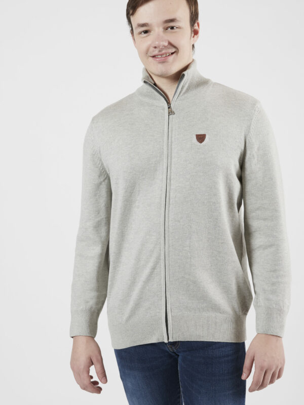 GILET TRICOT CASUAL CHIC SIGNATURE GRIS – Image 3