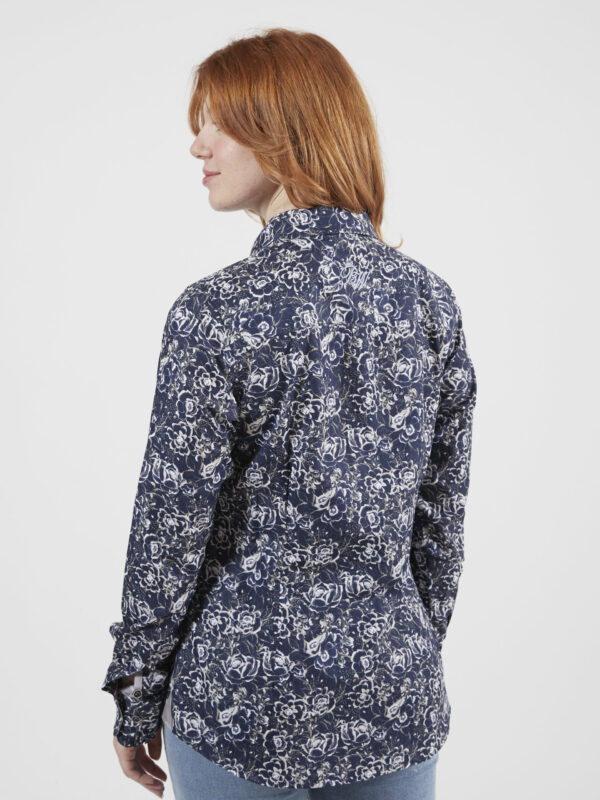 CHEMISE DARK FLOWERS QUEEN – Image 2
