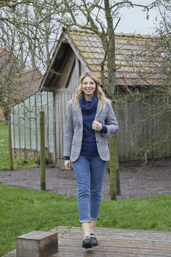 PULL COL BOULE CASUAL QUEEN