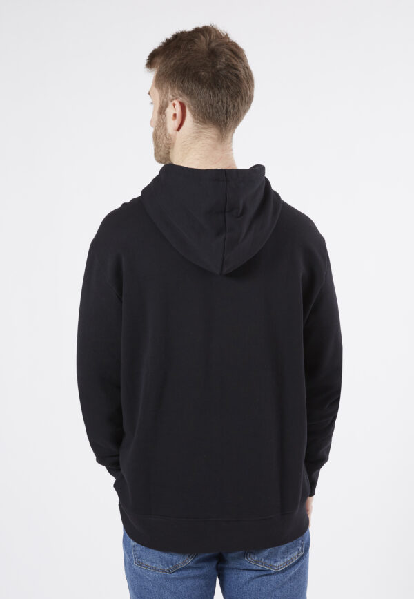 SWEAT JAMES – Image 2
